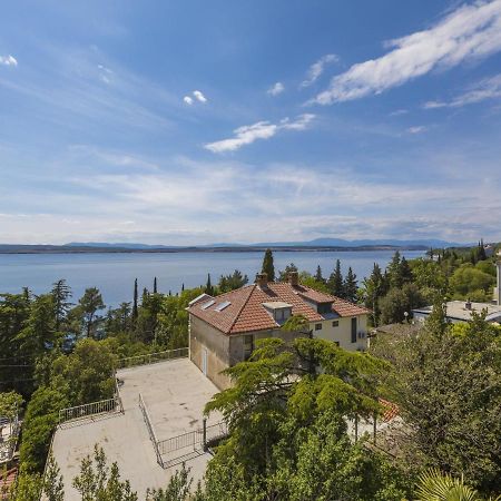 Apartments Maro Драмал Екстериор снимка