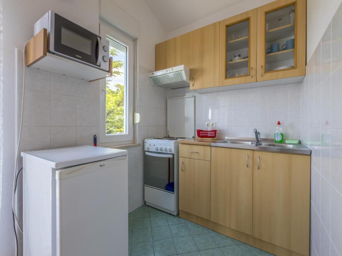 Apartments Maro Драмал Екстериор снимка