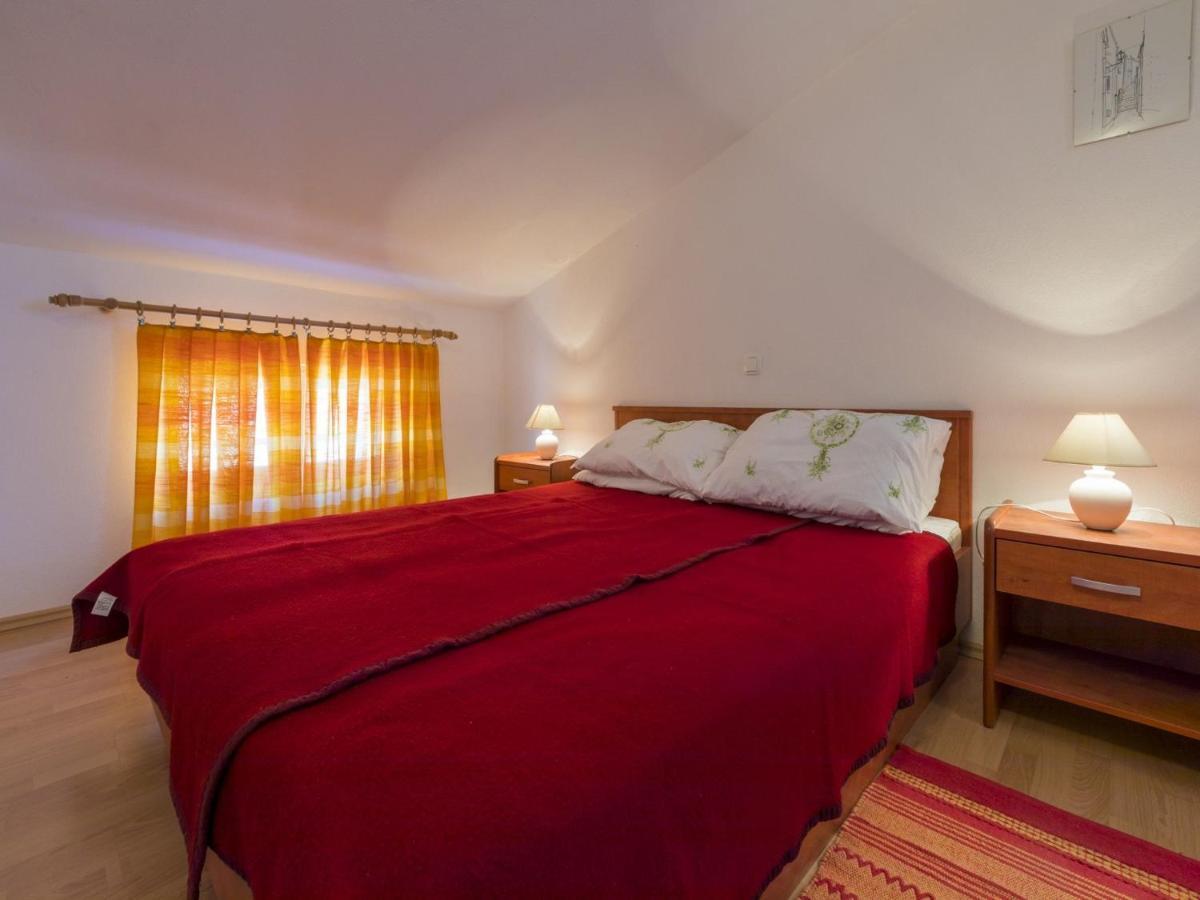 Apartments Maro Драмал Екстериор снимка